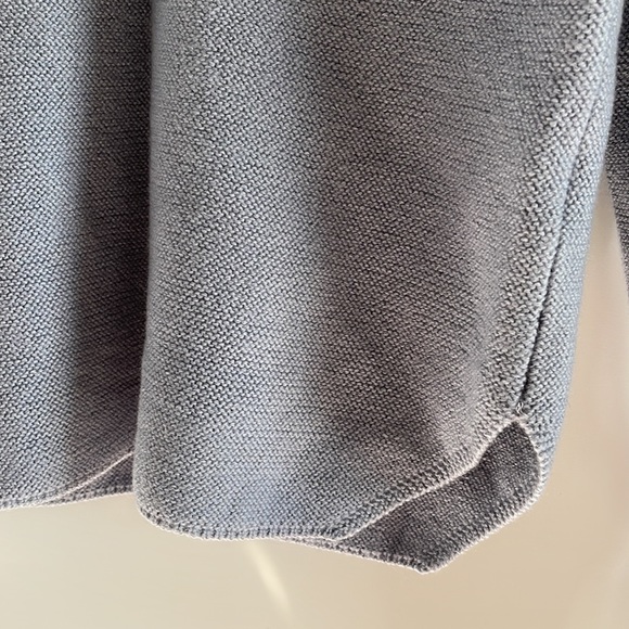Like new Aritzia Wilfred Free 100% merino wool thick sweater - Picture 6 of 8